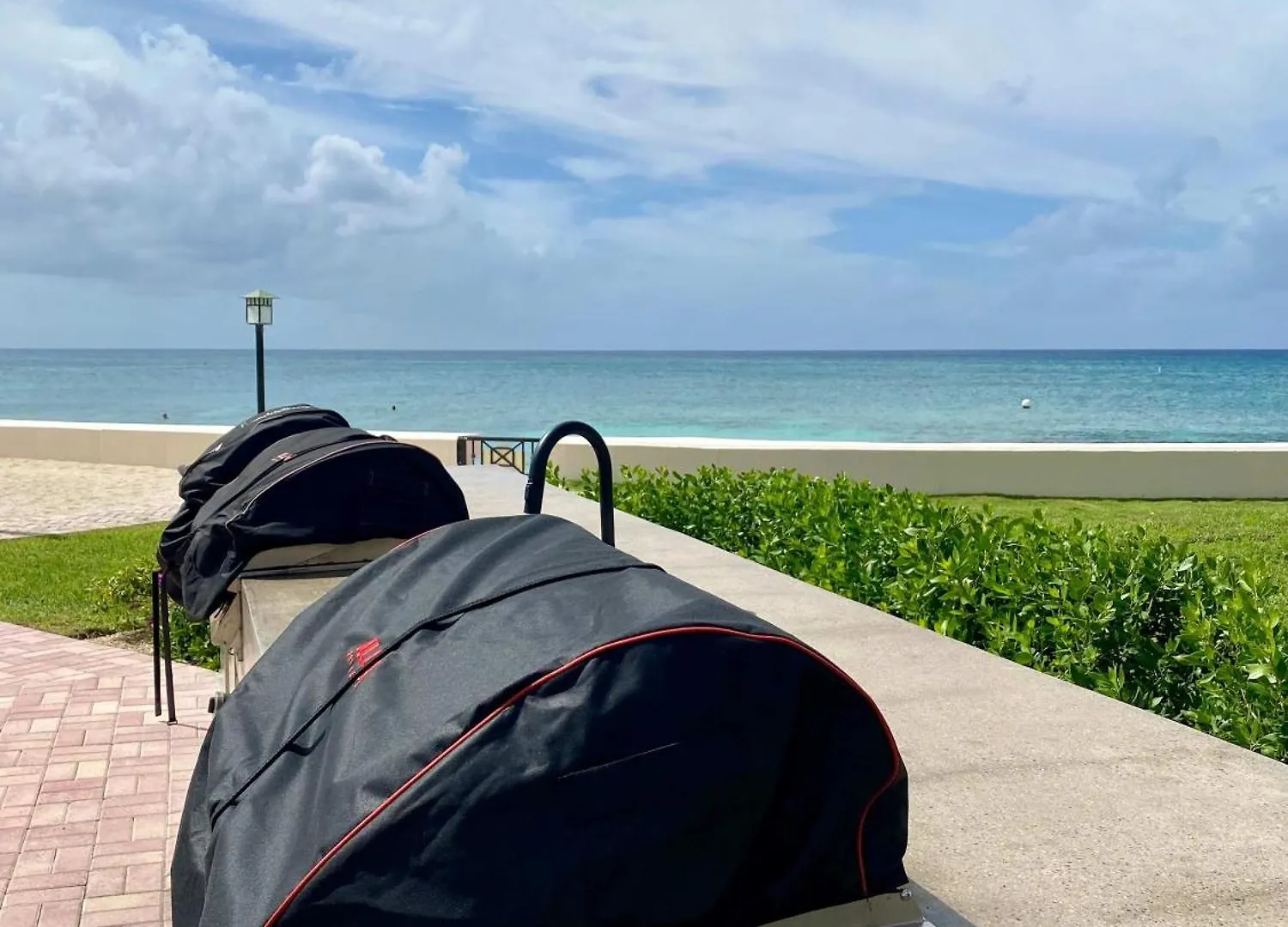 Apartment Oceanfront Condo On Seven Mile Beach Cayman Islands